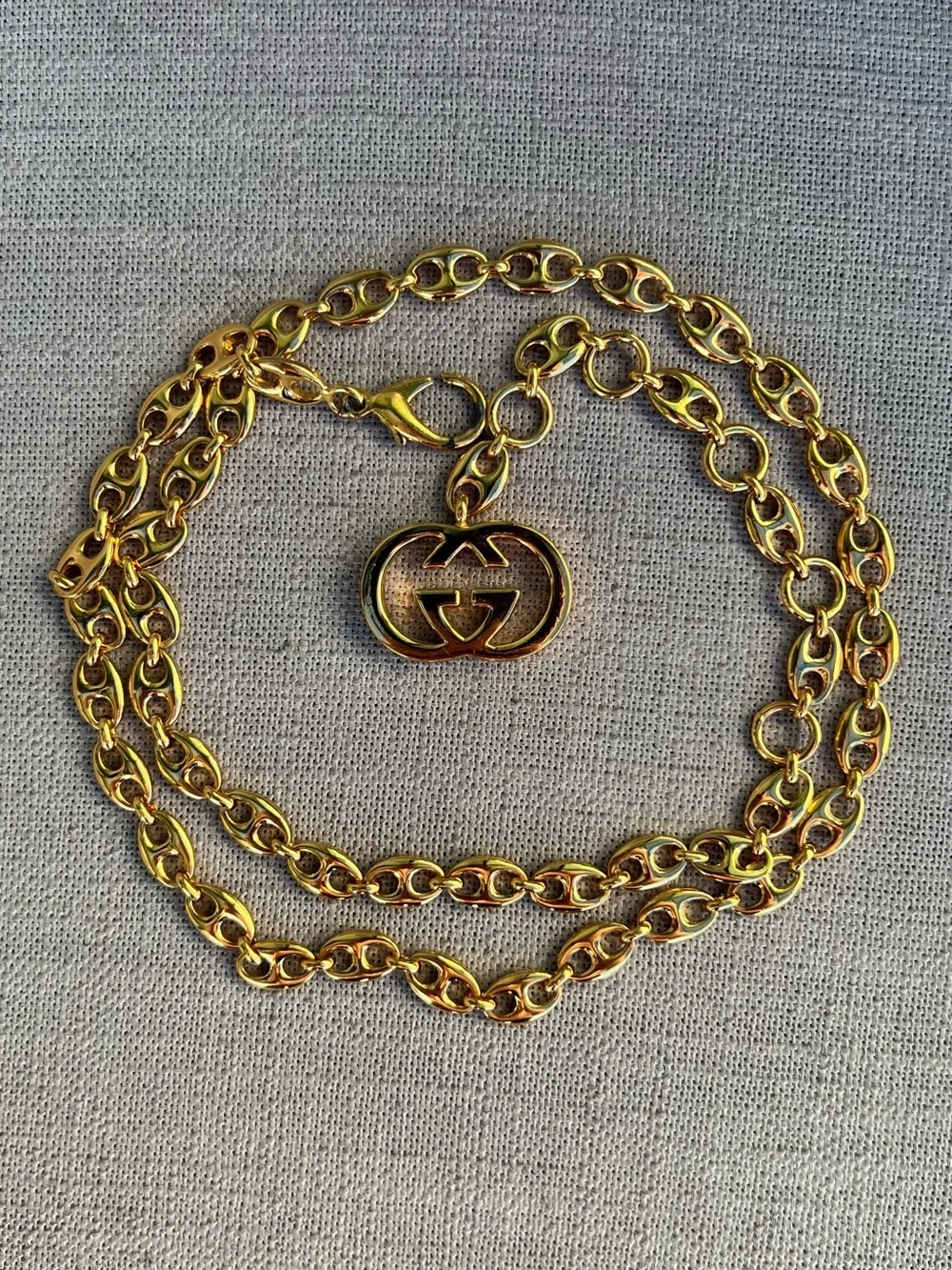 Vintage Rare 1970’s Gucci GG Logo Pendant Mariner Link Chain Belt Gold Plated